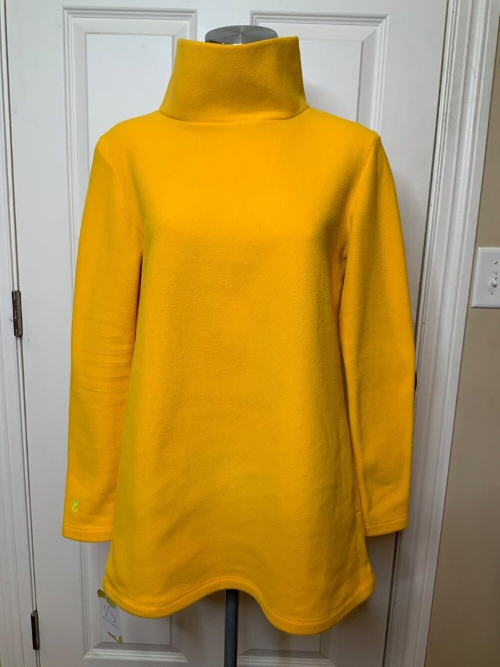 Dudley Stephens Cobble Hill Marigold Yellow Vello Fleece Turtleneck, Size M